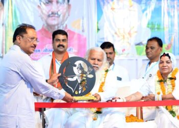 आध्यात्मिक मूल्यों से ही संभव है स्वस्थ और संस्कारित समाज का निर्माण : मुख्यमंत्री