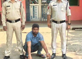Raigarh News : ऑपरेशन क्लीन हंट : ट्रेलर डकैतीकांड का फरार आरोपी कोरबा से गिरफ्तार
