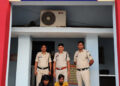 Raigarh News : चौकी खरसिया पुलिस की त्वरित कार्रवाई, स्कूल चोरी मामले का 24 घंटे के भीतर खुलासा