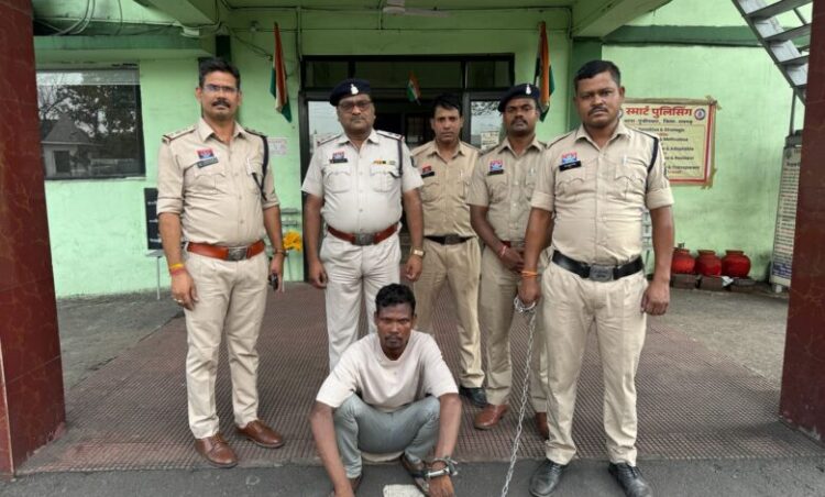 Raigarh News : ब्लांइड मर्डर का खुलासा : तमनार-पूंजीपथरा मार्ग पर मिली जली हुई महिला की लाश के अंधे कत्ल का खुलासा, प्रेमी गिरफ्तार