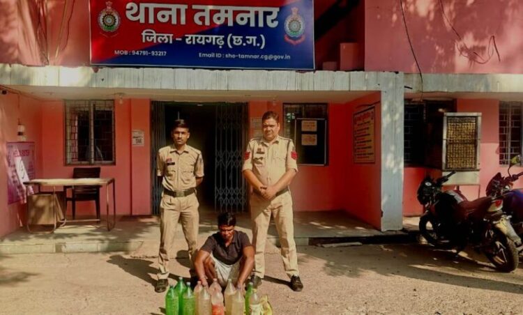 Raigarh News : “ऑपरेशन आघात” के तहत छाल, तमनार, चक्रधरनगर, कोतरारोड़ और चौकी खरसिया पुलिस की ताबड़तोड़ कार्रवाई, 131 लीटर से अधिक अवैध शराब जब्त