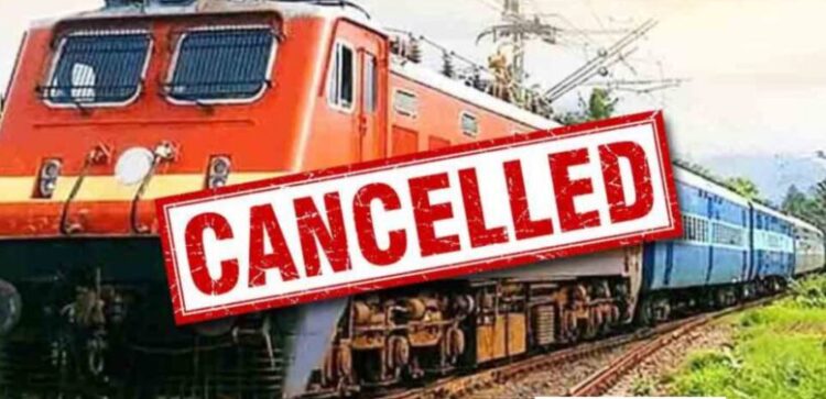 CG Train Cancelled List: छत्तीसगढ़ के रेल यात्रियों को बड़ा झटका; पावर ब्लॉक से 10 ट्रेनें रद्द, 3 ट्रेनों का बदला रूट, यहां देखें पूरी लिस्ट