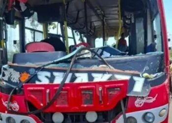Raisen Bus Accident: भीषण सड़क हादसा! दो बसों की आमने-सामने टक्कर में 5 की मौत 24 से ज्यादा लोग घायल