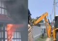 देहरादून में हिंदू युवक की हत्या पर बवाल, गुस्साए लोगों ने आरोपी के घर में लगाई आग; प्रशासन ने भी चलाया बुलडोजर