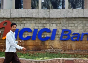 ICICI Bank के मार्केट कैप में ₹29,589 करोड़ की बढ़ोतरी, भारती एयरटेल को उठाना पड़ा भारी नुकसान