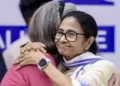 TMC में टूट के बीच ममता बनर्जी का विपक्षी दलों को बड़ा संदेश, बोलीं- ‘इंडिया गठबंधन चाहे तो मुझे Utilize कर सकता है’