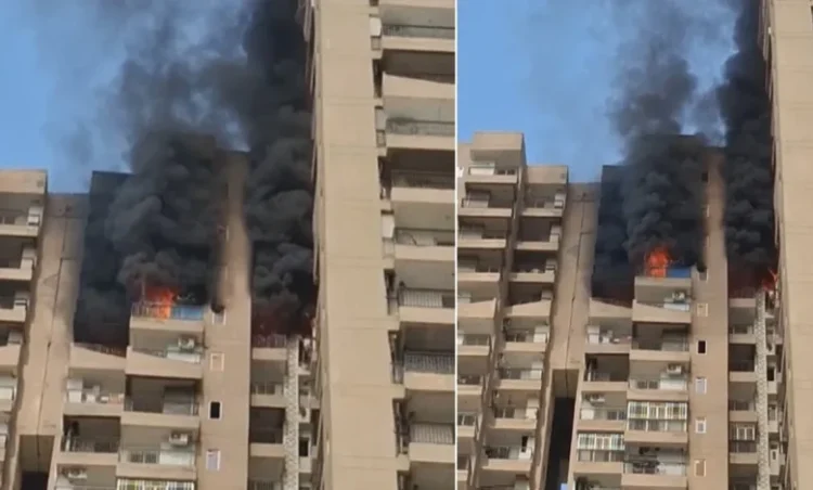 Noida AC Blast: AC फटने से फ्लैट में लगी भीषण आग: सामान जलकर राख, धुआं उठते देख लोगों ने भागकर बचाई जान