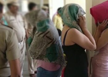 Sex Racket Busted: स्पा सेंटर की आड़ में चल रहा था देह व्यापार का धंधा, तीन महिलाएं मुक्त कराई गई
