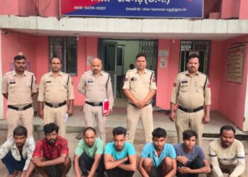 Raigarh News : तमनार में आदतन झगड़ा-मारपीट करने वाले 7 उपद्रवी युवकों पर पुलिस ने की प्रतिबंधात्मक कार्रवाई, जारी हुआ जेल वारंट