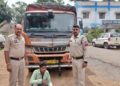 Raigarh News : “ऑपरेशन प्रहार” में छाल पुलिस की कार्रवाई में 8.5 टन संदिग्ध लोहे का कबाड़ और 6 चक्का वाहन जब्त