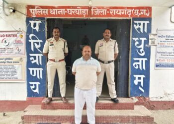 Raigarh news: लेन-देन के विवाद में युवक से मारपीट कर कार लूटने वाला आरोपी गिरफ्तार