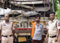 Raigarh News : “ऑपरेशन प्रहार” में दोहरी कार्रवाई, 6.5 टन संदिग्ध कबाड़ और दो मालवाहक वाहन जब्त