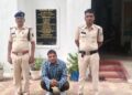 Raigarh News : रायगढ़ पुलिस के ऑपरेशन क्लीन हंट में फर्जी अंकसूची के जरिए डाकपाल की नौकरी दिलाने वाला मास्टरमाइंड कोरबा से गिरफ्तार