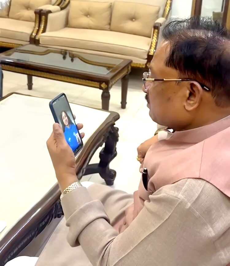 *विश्व मंच पर छत्तीसगढ़ की बेटी का दमदार प्रदर्शन, मुख्यमंत्री श्री विष्णु देव साय ने वीडियो कॉल पर दी बधाई*