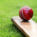 Cricketer collapses in peach: क्रिकेट मैच के दौरान बड़ा हादसा, ओवर पूरा करते ही अचानक क्रीज पर गिरा क्रिकेटर, हॉस्पिटल ले जाते समय तोड़ा दम