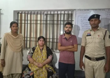 Raigarh News रायगढ़ पुलिस की बड़ी कार्रवाई : शहर में देह व्यापार के दो अड्डों पर एक साथ छापेमारी, दो महिलाओं और समेत 4 आरोपी गिरफ्तार