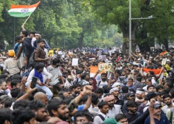 CJP Protest: कल देशभर में कॉकरोच जनता पार्टी का आंदोलन का ऐलान