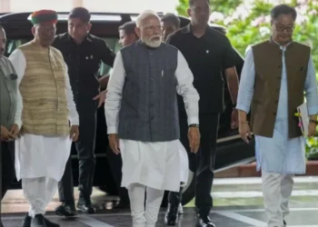 PM Modi : NEET पर PM मोदी का बड़ा बयान, कहा- ‘छात्रों के भविष्य के साथ बुरा नहीं होने देंगे’