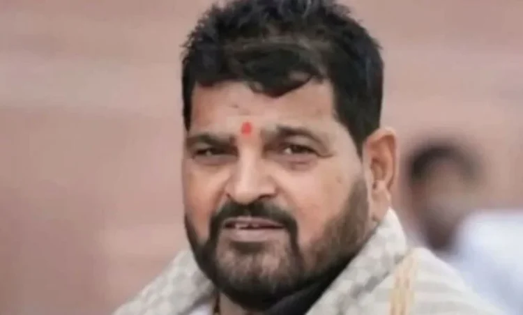 Brij Bhushan Singh Case: महिला पहलवानों से छेड़छाड़ मामले में बृजभूषण शरण सिंह को बड़ी राहत, कोर्ट ने किया बरी