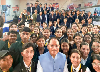 शिक्षा से विकसित छत्तीसगढ़ तक: मुख्यमंत्री श्री साय ने नीट क्वालीफाई विद्यार्थियों के साथ साझा किया भविष्य का रोडमैप