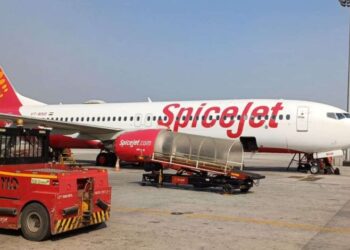 Mumbai Rains: बारिश को लेकर SpiceJet ने यात्रियों के लिए जारी की एडवाइजरी, क्या उड़ानों पर पड़ेगा असर?