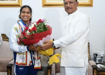 राष्ट्रमंडल खेलों की रजत पदक विजेता ज्ञानेश्वरी यादव का मुख्यमंत्री निवास में भव्य स्वागत*