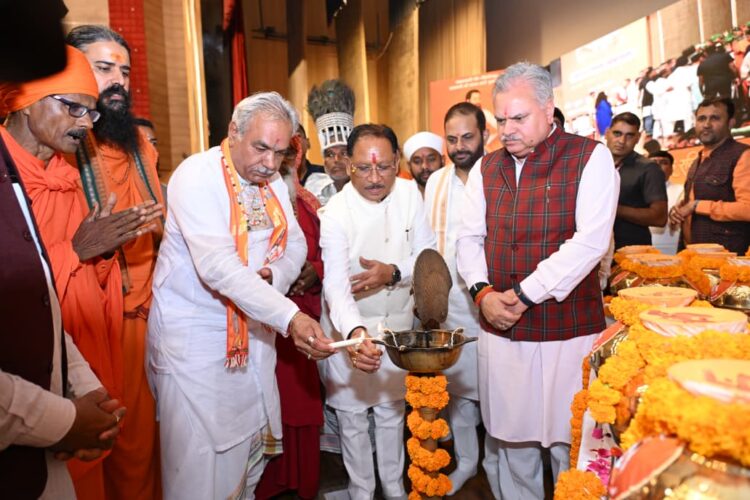 संत रविदास ने समरसता, समानता और भक्ति का जो मार्ग दिखाया, वही विकसित और सशक्त भारत की आधारशिला : मुख्यमंत्री श्री विष्णुदेव साय*