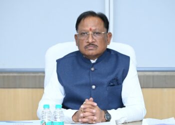 शासन की जनकल्याणकारी योजनाओं का करें समयबद्ध क्रियान्वयन , प्रत्येक पात्र व्यक्ति को मिले शासन की योजनाओं का लाभ : मुख्यमंत्री श्री विष्णुदेव साय*