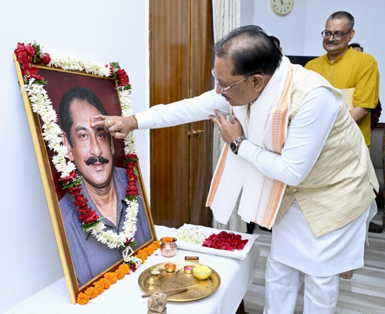 *राष्ट्र, समाज और सनातन संस्कृति के प्रति श्री दिलीप सिंह जूदेव जी का समर्पण सदैव स्मरणीय रहेगा : मुख्यमंत्री श्री विष्णु देव साय*