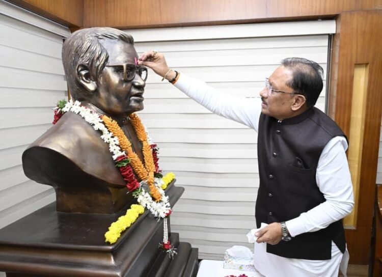 *अटल जी के संकल्प और दूरदर्शी नेतृत्व ने छत्तीसगढ़ को दी नई पहचान, सुशासन और अंत्योदय की राह पर आगे बढ़ रहा प्रदेश : मुख्यमंत्री श्री साय*