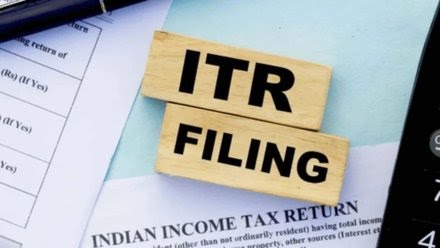 ITR: ITR-3 और ITR-4 करने वालों के लिए जरूरी खबर, 31 अगस्त से पहले करें ये काम