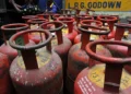 LPG cylinder e-KYC Deadline: LPG ग्राहकों के लिए बड़ी राहत, सरकार ने बढ़ाई e-KYC की डेडलाइन
