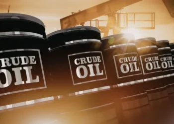 Crude Oil: ईरान युद्ध से बढ़ी तेल बाजार की टेंशन, ब्रेंट क्रूड 90 डॉलर के पार पहुंचा