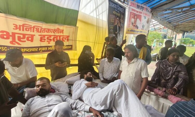 Ranchi Student Protest: झारखंड में छात्रों प्रदर्शन को लेकर प्रशासन सतर्क, धारा 163 लागू; सुरक्षा बढ़ाई गई