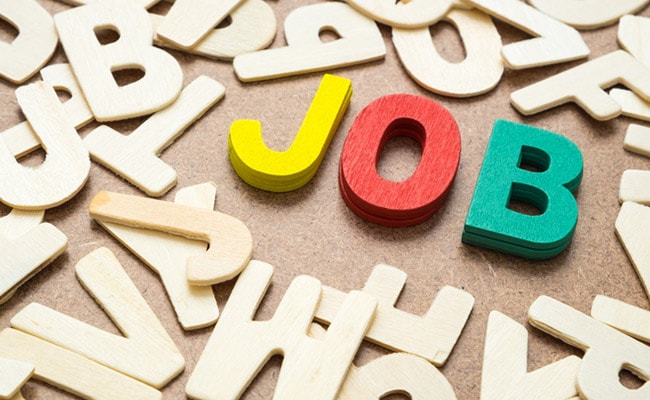 SBI Clerk Recruitment 2026: एसबीआई क्लर्क के 9124 पदों पर भर्ती, जानिए कैसे करें आवेदन