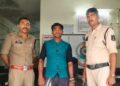 Chhattisgarh top News: कावड़ यात्रा में महिला और दो बच्चों पर एसिड अटैक से मचा हड़कंप, बातचीत बंद करने पर भड़का आरोपी