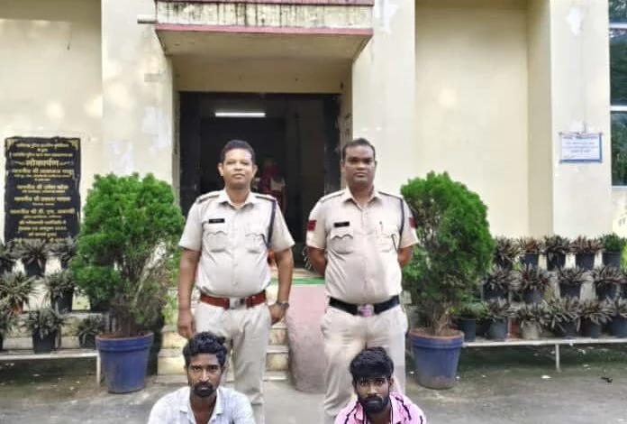 Raigarh News In Hindi: रायगढ़ पुलिस की बड़ी कार्यवाही नशीली इंजेक्शन सप्लाई सिंडीकेट का भंडाफोड़, ओडिशा के दो सप्लायर गिरफ्तार