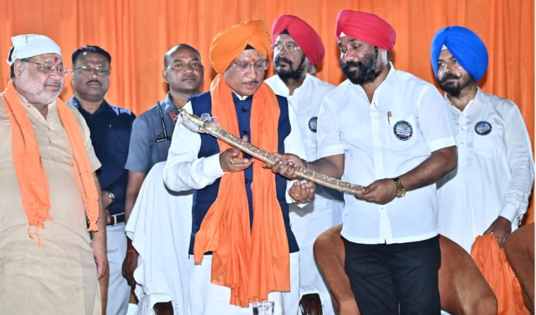 गुरु श्री तेगबहादुर सिंह जी ने धर्म की रक्षा के लिए दी अपनी शहादत : मुख्यमंत्री श्री विष्णुदेव साय
