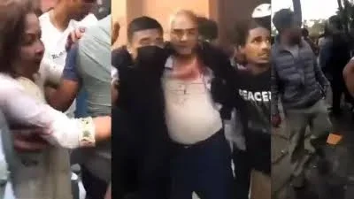 नेपाल में सोशल मीडिया पर प्रतिबंध के कारण हिंसा भड़की; प्रदर्शनकारियों ने वित्त मंत्री, पूर्व PM और उनकी पत्नी को दौड़ा-दौड़ाकर पिटा…