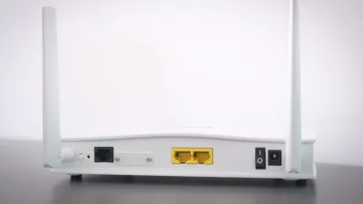 Broadband Plan: Airtel से लेकर Tata Play Fiber तक, 100Mbps की स्पीड वाला ये इंटरनेट प्लान, फ्री में मिलेगा OTT सब्सक्रिप्शन